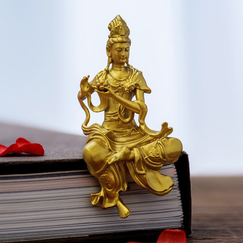 持莲自在观音佛像神像观世音菩萨像摆件金色小随身佛迷你精致铜像