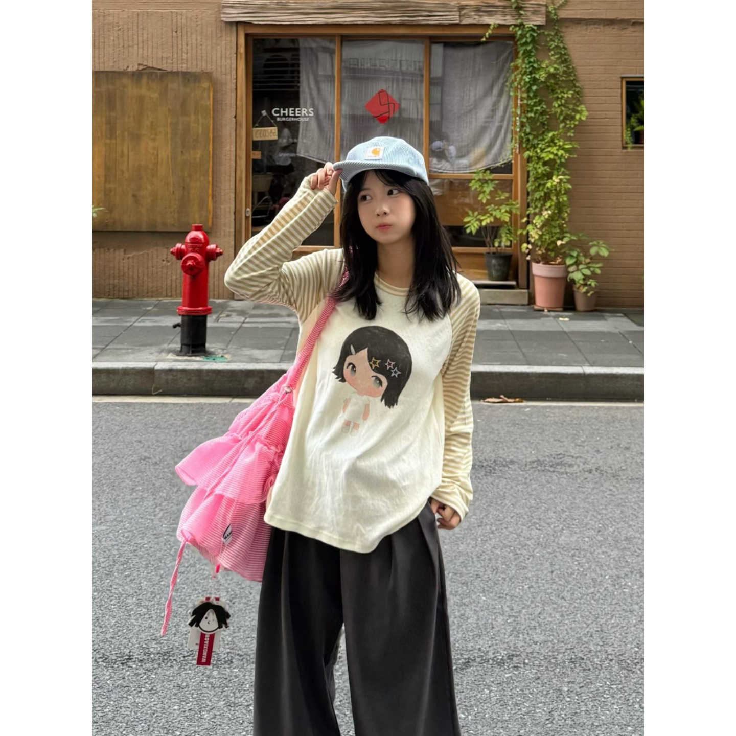 早秋新款萌趣卡通印花长袖上衣条纹插肩袖宽松甜美温柔显瘦T恤女