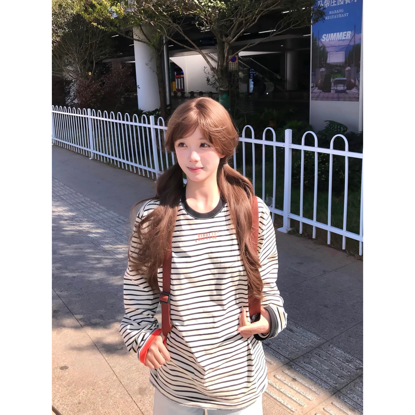 设计感撞色条纹长袖T恤女秋季新款圆领宽松遮肉慵懒风休闲上衣潮