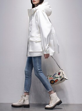白色连帽风衣女中长款2024秋季新款简约休闲气质宽松显瘦流行外套