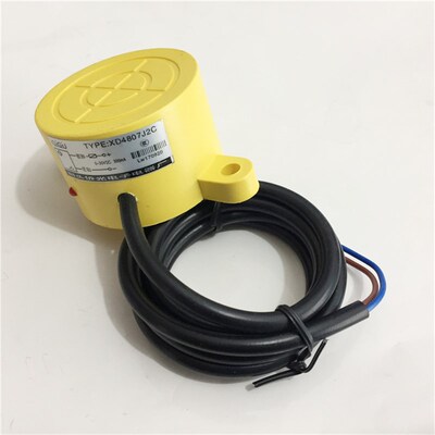 洞头侨光 电子电器圆形接近开关XD4807J2C光电开关厂家直销