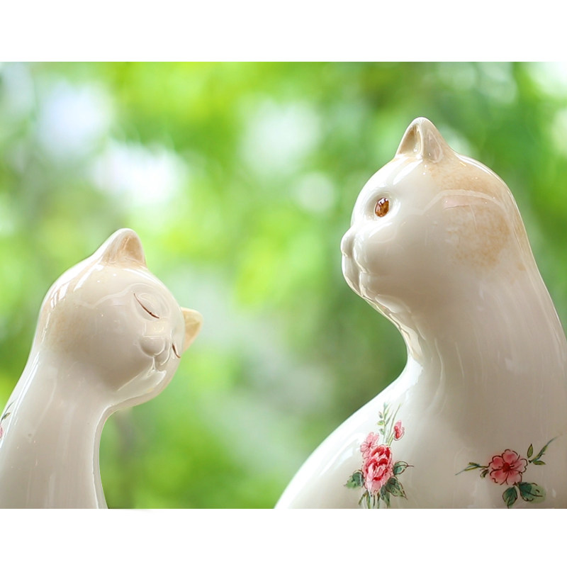 玫瑰小镇 特色手工彩绘情侣陶瓷对猫 实用家居庭院花园装饰摆件