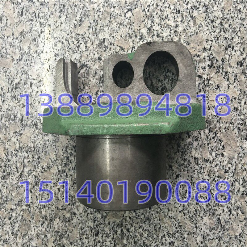 齐齐哈尔铣床配件 X5032 XA6132 工作台横向丝杠托架 支架