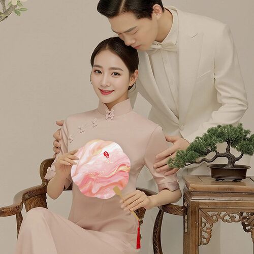 新娘姐妹团伴娘团扇子结婚接亲宣纸漆扇迎亲团扇婚礼拍照道具双面