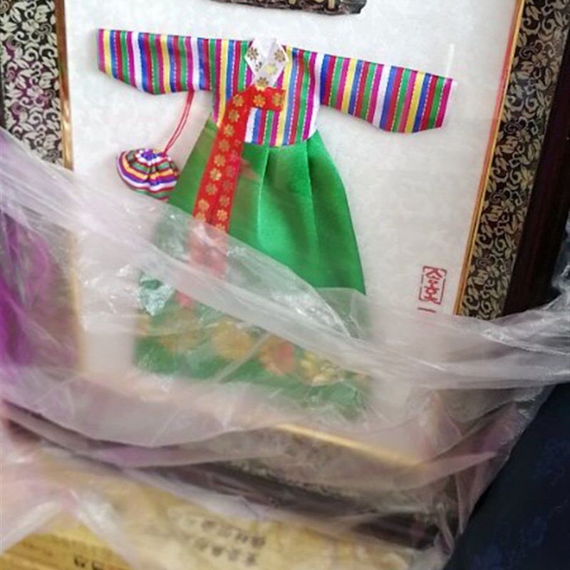 一个包邮韩服玻璃挂件相框挂件韩餐厅韩式韩服民俗墙面装饰