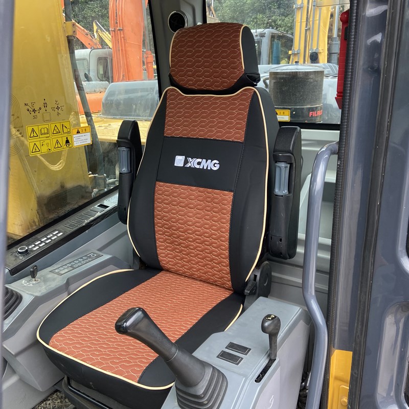 徐工挖掘机座套XE80/150/60/55/115/210/75/135/75/200挖机坐垫套