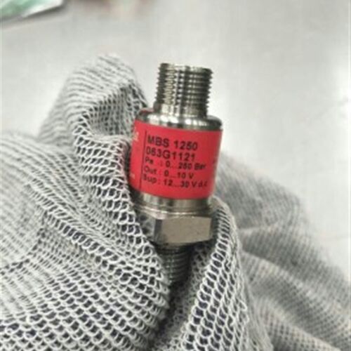 注塑机专用压力传感器,250bar  0-10v全国顺丰包邮