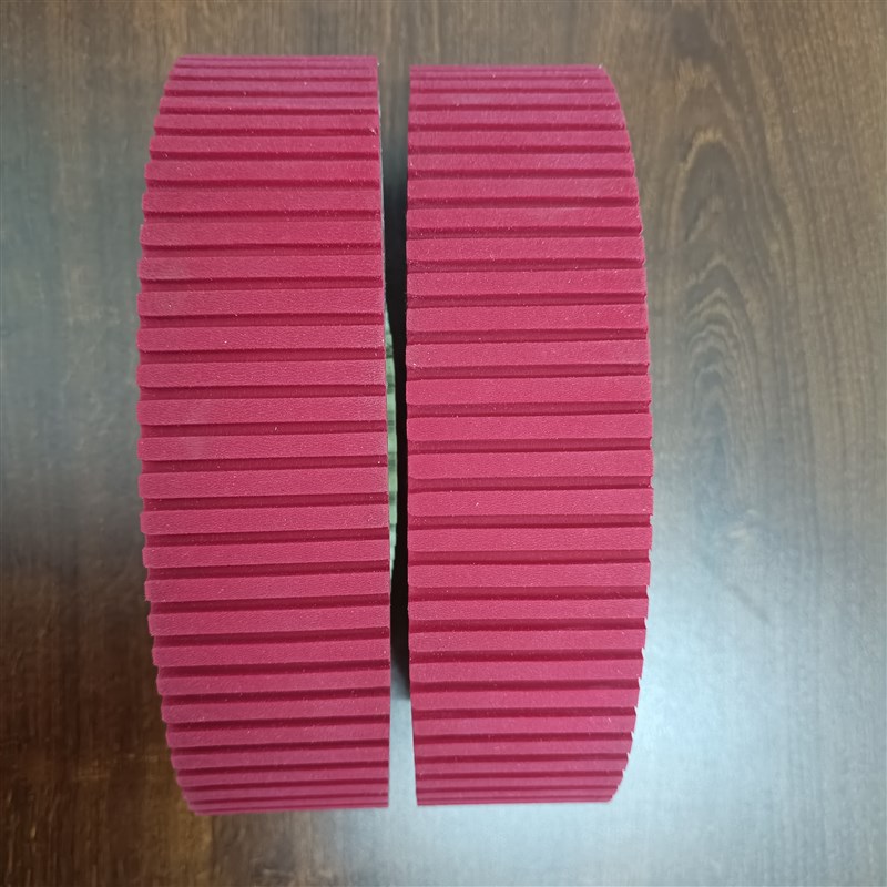 光伏板机器人同步履带 同步带开槽 防滑皮带皮带打孔 光伏皮带