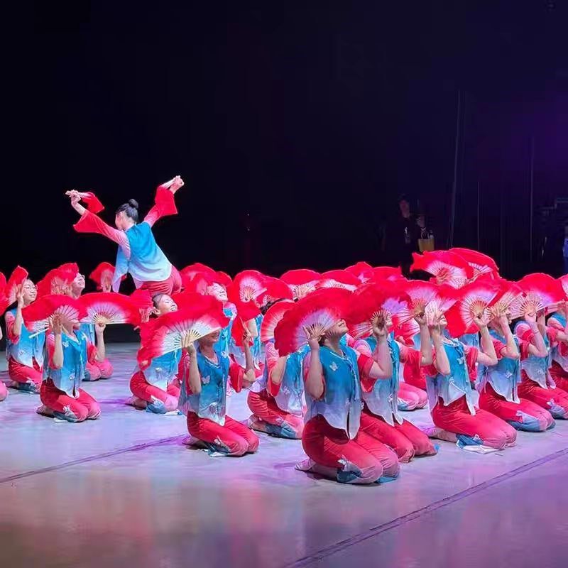 花儿对我笑舞蹈演出服山西小花戏扇子舞蹈服秧歌服道具古典演出服