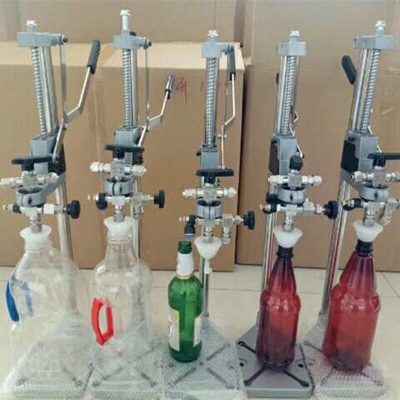 精酿啤酒灌装设备等压灌酒器啤酒灌酒器消泡啤酒装瓶设备