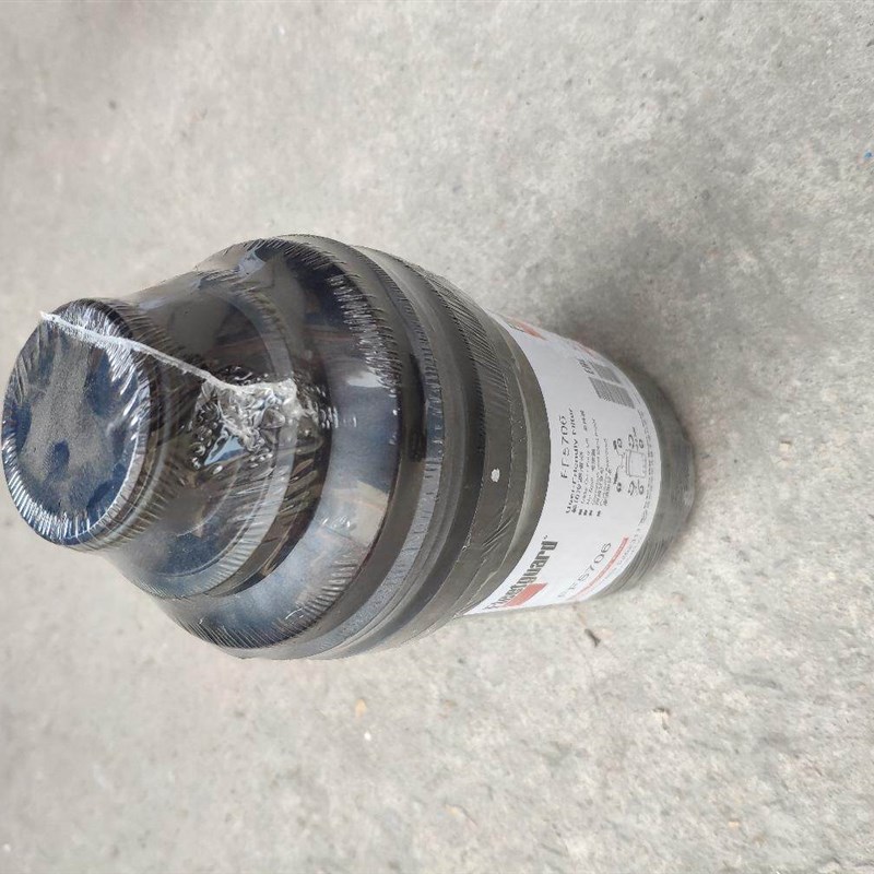 适配豪沃轻卡康明斯3.8柴油滤芯滤清器FF5706