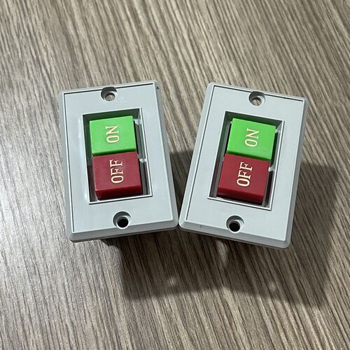 起动开关 QKS2-5 电源船型按钮台钻控制开关按钮盒 小面板 380V5A