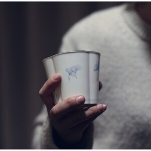 勿念《有杏遇l见》银白海棠水杯 咖啡大茶杯主人杯釉下彩