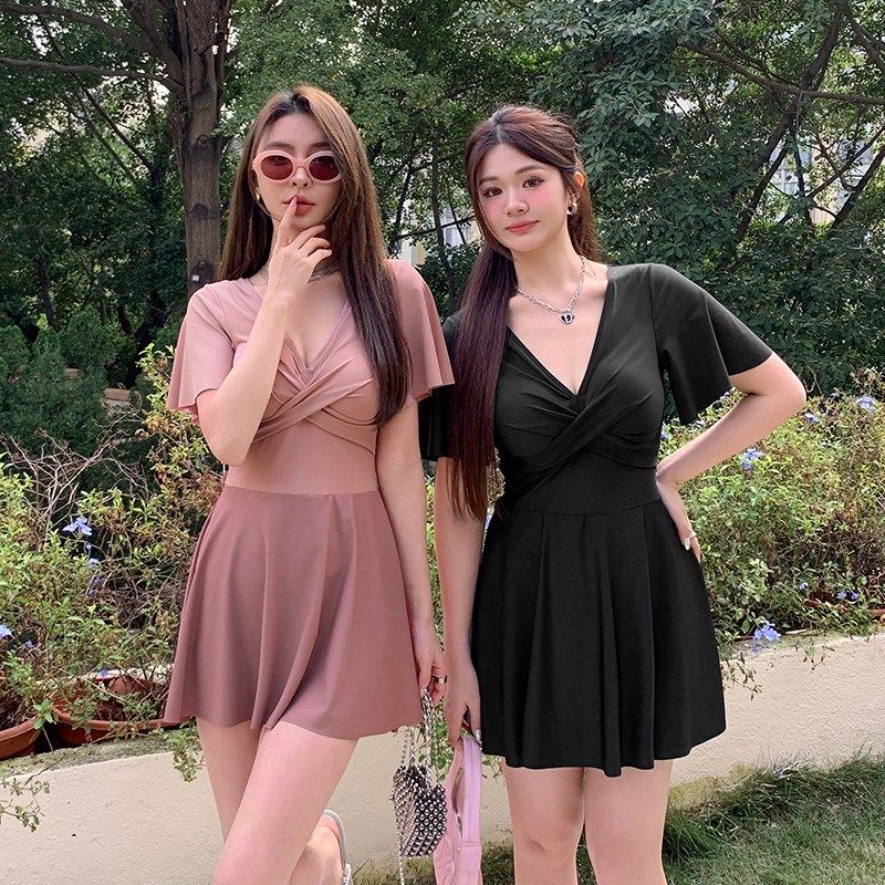 连体游泳衣女f士2024新款爆款显瘦保守微胖女孩聚拢遮肉冬天泡温