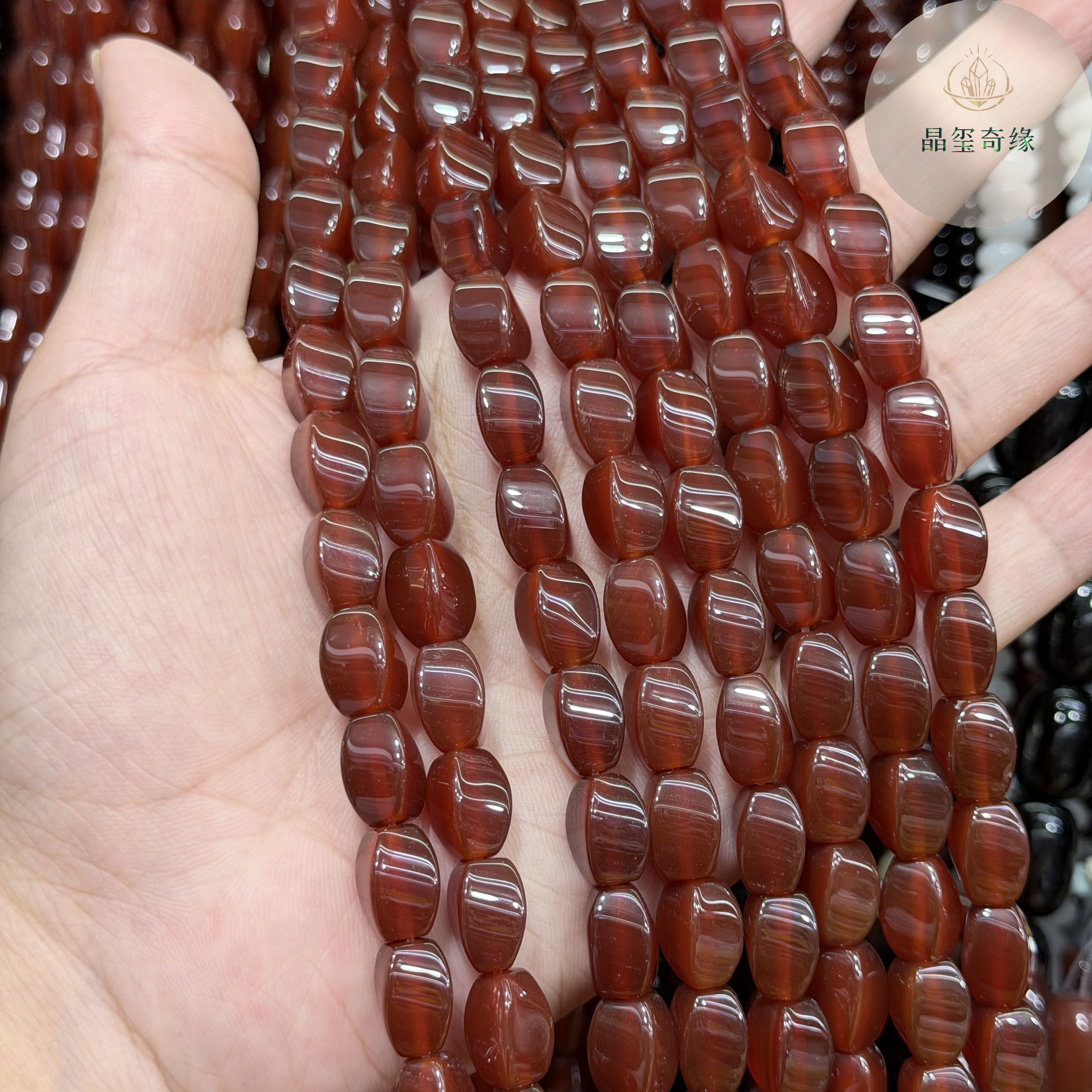 8*12mm天然红玛瑙S切随形散珠
