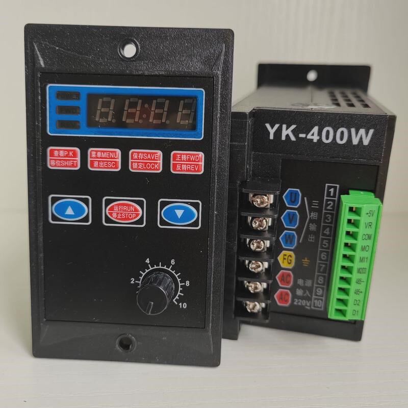盈三相通用变频器工厂电机调速器220v单相进克出t13变频器yk-750w