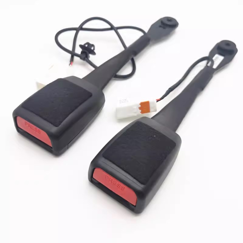 适配比亚迪秦安全带带扣S7 唐 秦ev 宋MAX e5 左前安全带插头卡座