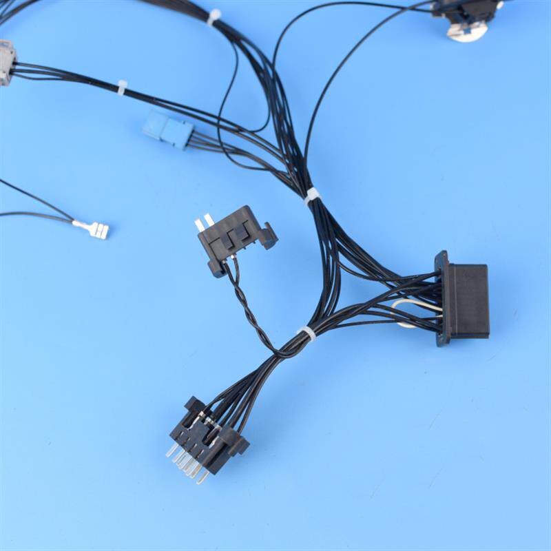 适用于w220 w221w222奔驰S级s300 s350 s600大灯内部线束线路总成