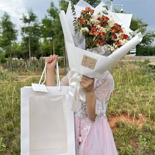 成品玫瑰干花花束真花小清新送男女朋友毕业情人节花束装饰生日