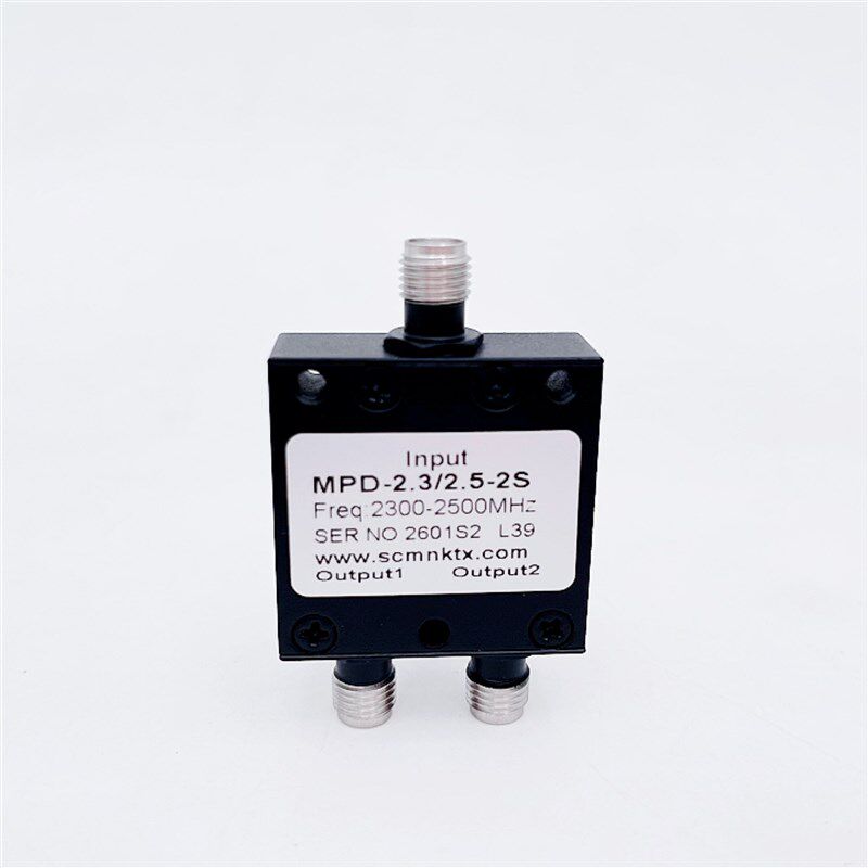 2路2300-2500MHz射频微带同轴一分二功分器合路器低损耗小幅度SMA