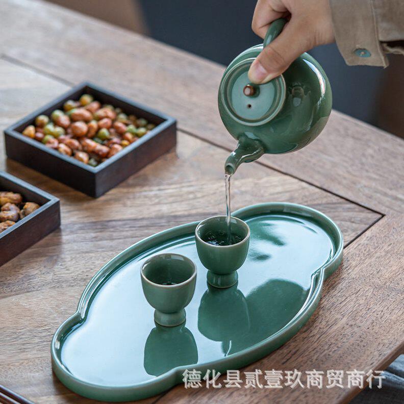 甄选草木灰釉陶瓷酒壶酒杯带托盘套装家用清酒白酒酒具档礼盒装图片