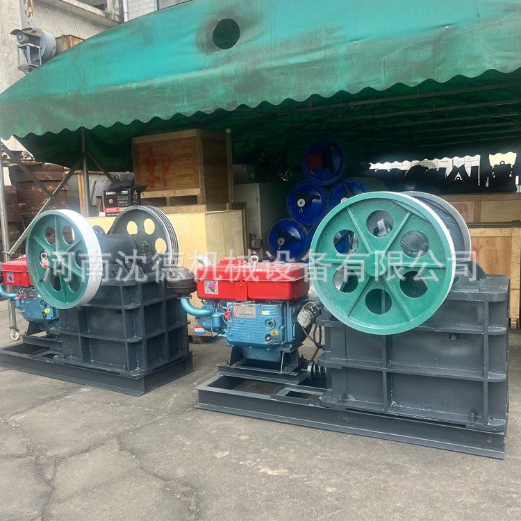 型颚破石220小*350型柴716油动鄂破机铁矿石颚式破机力厂价格实惠