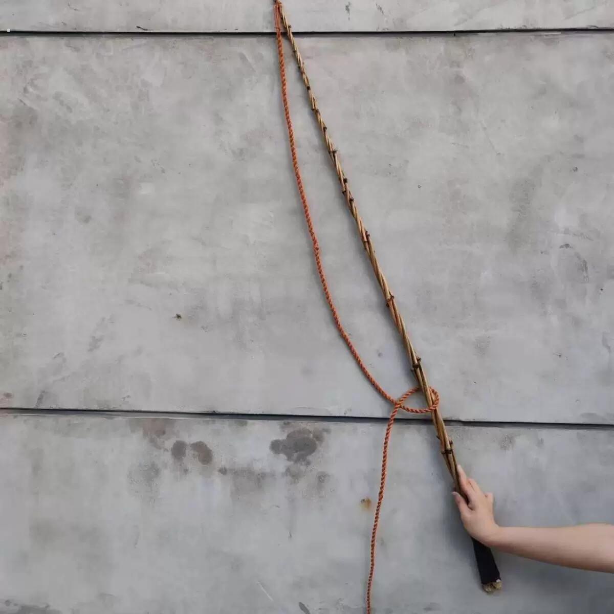 老式放羊鞭新轮胎线鞭三股四股赶车鞭杆手工制作懒人放牧放牛鞭子