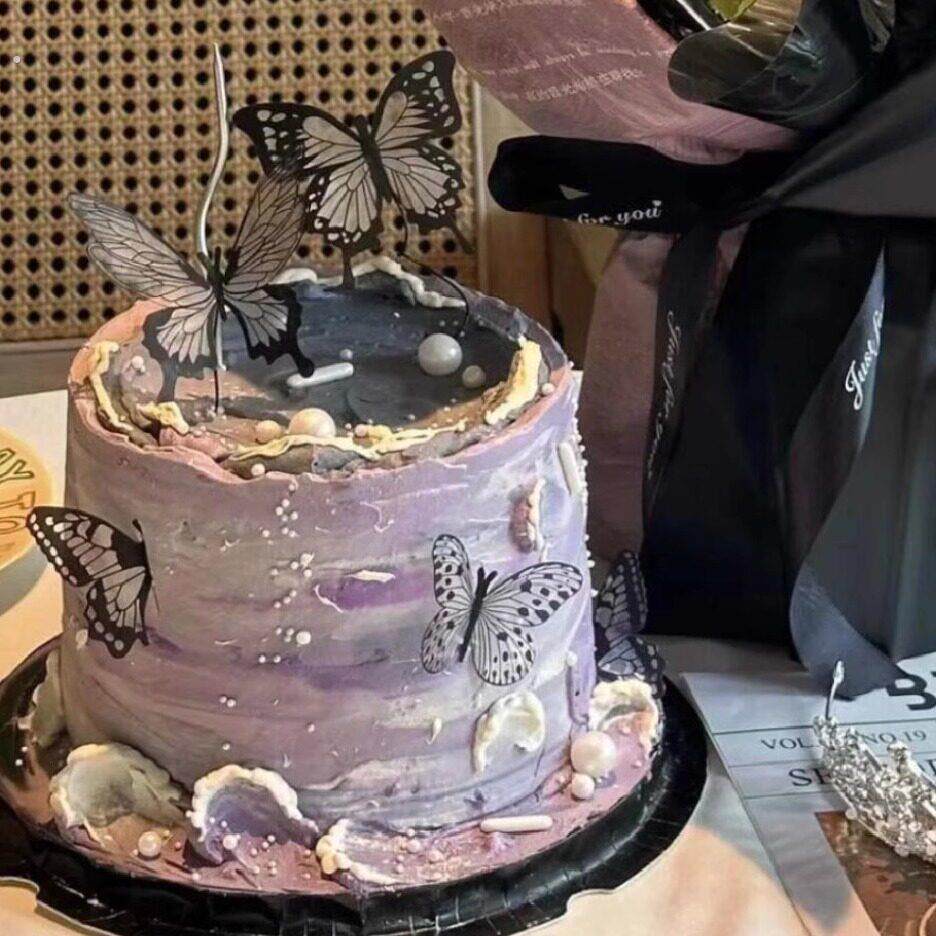 网红镂空蝴蝶蛋糕装饰插件黑白镭射幻彩轻薄立体蝴蝶生日蛋糕插件