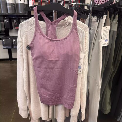 lululemonEbbtoStreet工字背