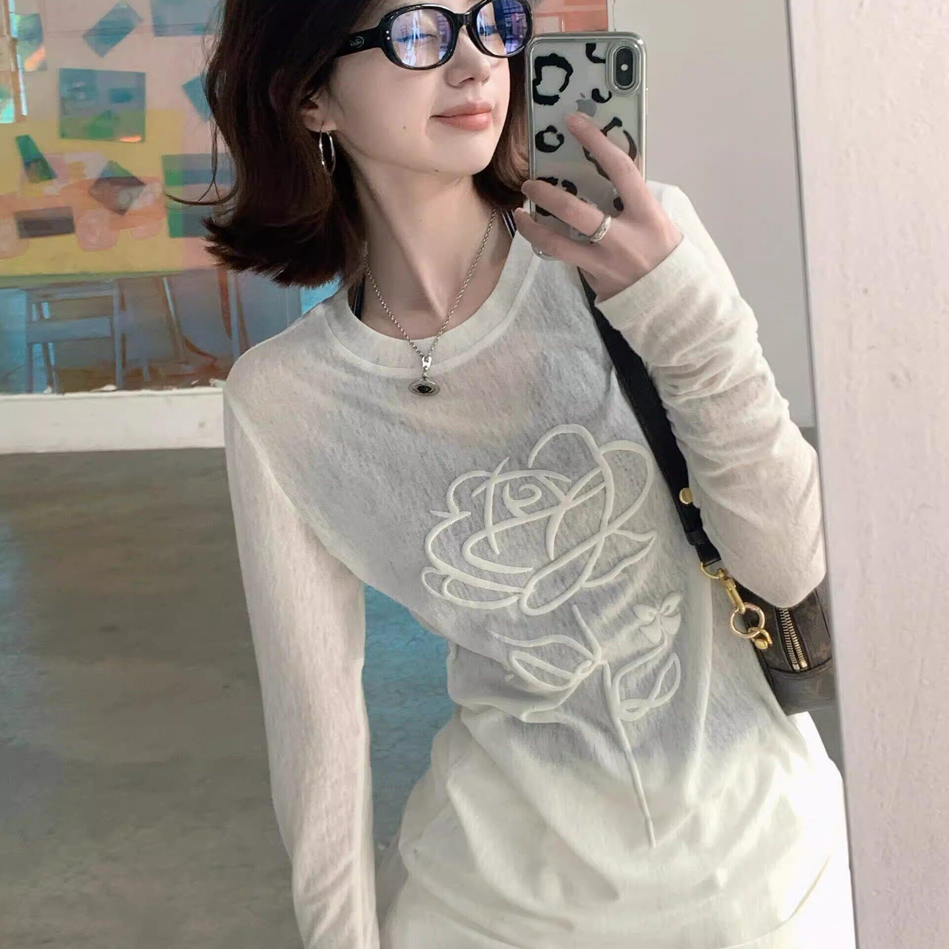 开 春韩系穿搭白色防晒罩衫女夏季长袖微透薄款修身针织衫T恤上衣