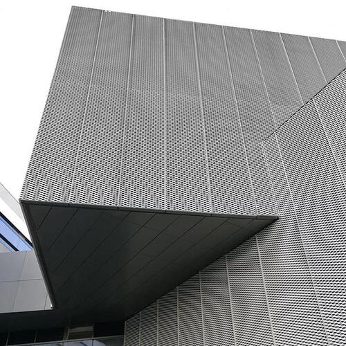 甄选厂家供应小孔铝网铝板网造型网装饰网不锈钢菱形网大量现货可