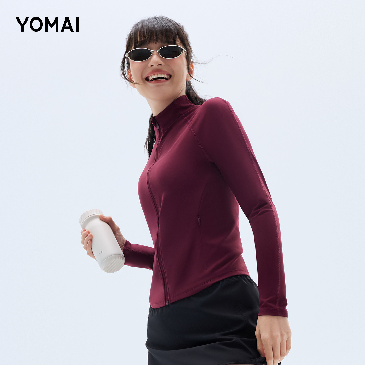 YOMAI红色运动外套健身防晒图片