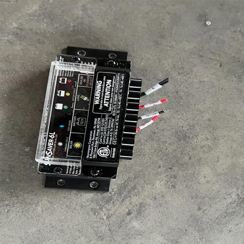 SUNSAVER-6L控制器SS-6L-12V(彷佛配件)