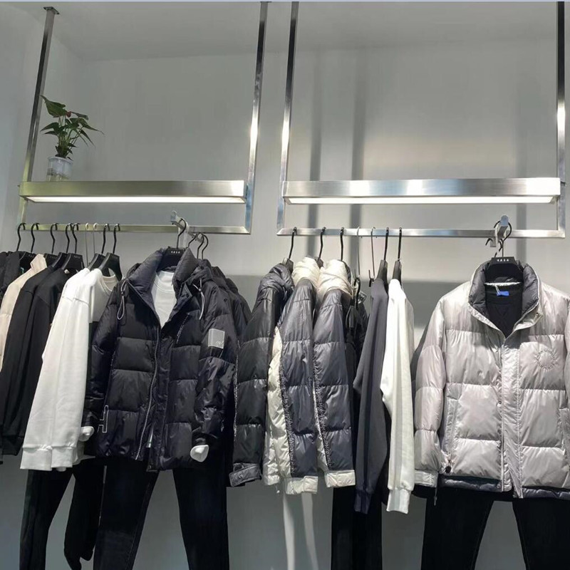 服装店展示架吊顶架带灯男女装挂衣架不锈钢拉丝侧挂橱窗架陈列架