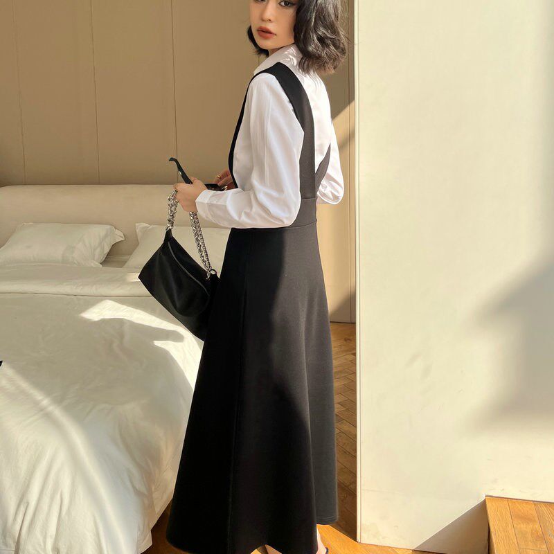 春款黑色罗马棉V领A字收腰背心裙中长款连衣裙背带裙女装无袖显瘦