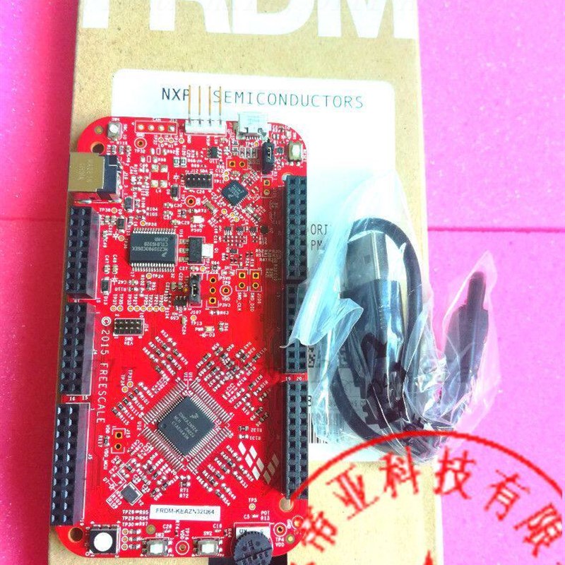 现货FRDM-KEAZN32Q64 S08 / S12 KEAZ128  Board Freedom 开发板 - 实物图