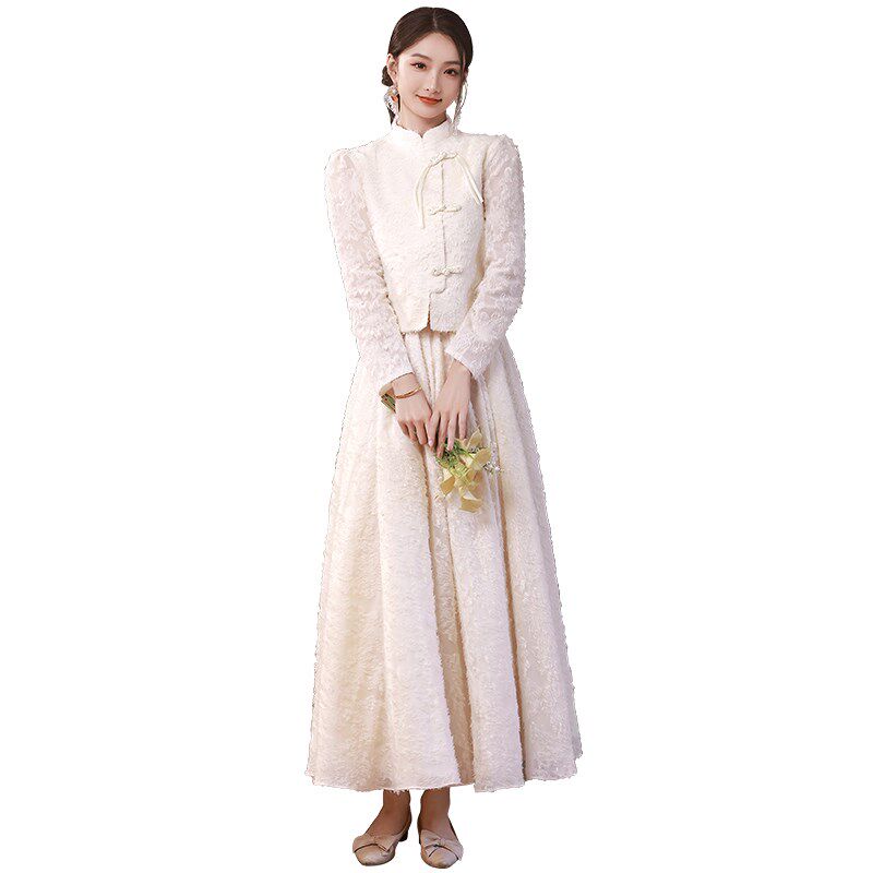 香槟色新中式伴娘服2024新款冬季长袖秀禾裙大码姐妹服伴娘团礼服