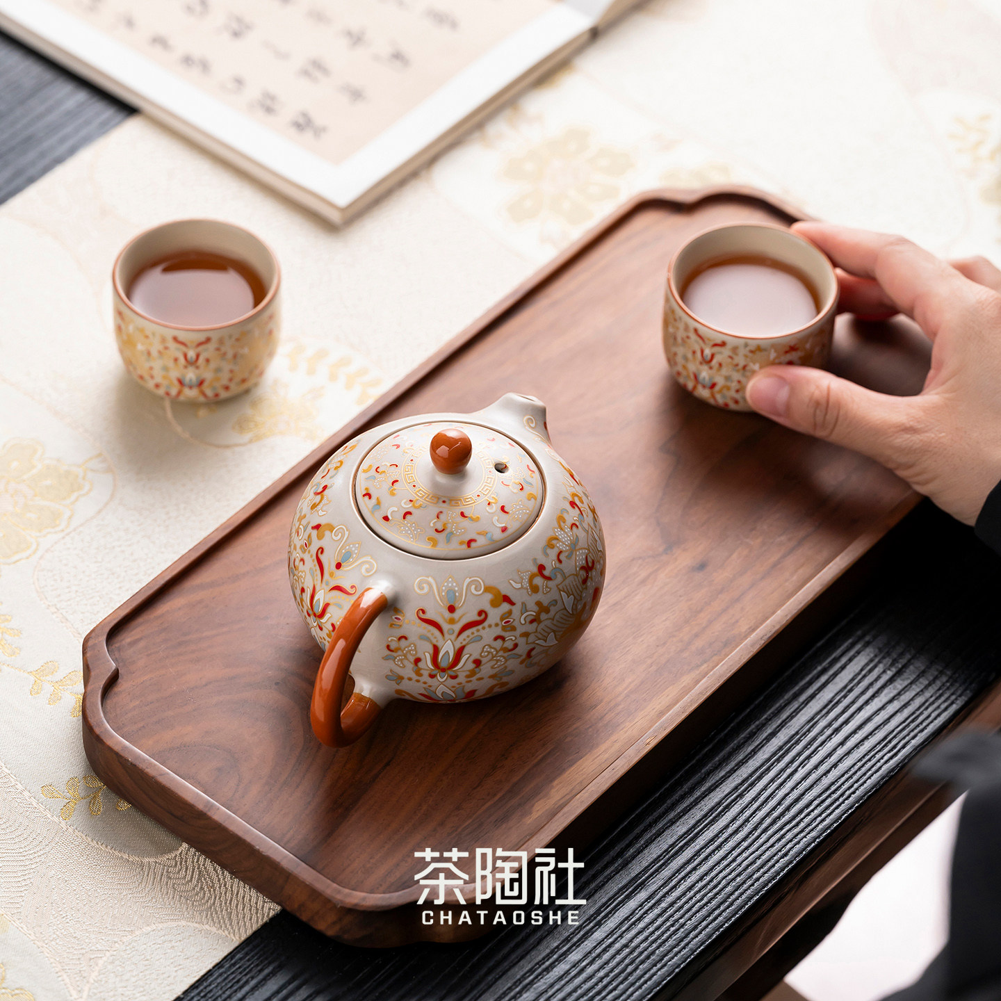 汝窑敦煌西施壶一壶二杯便携式图片