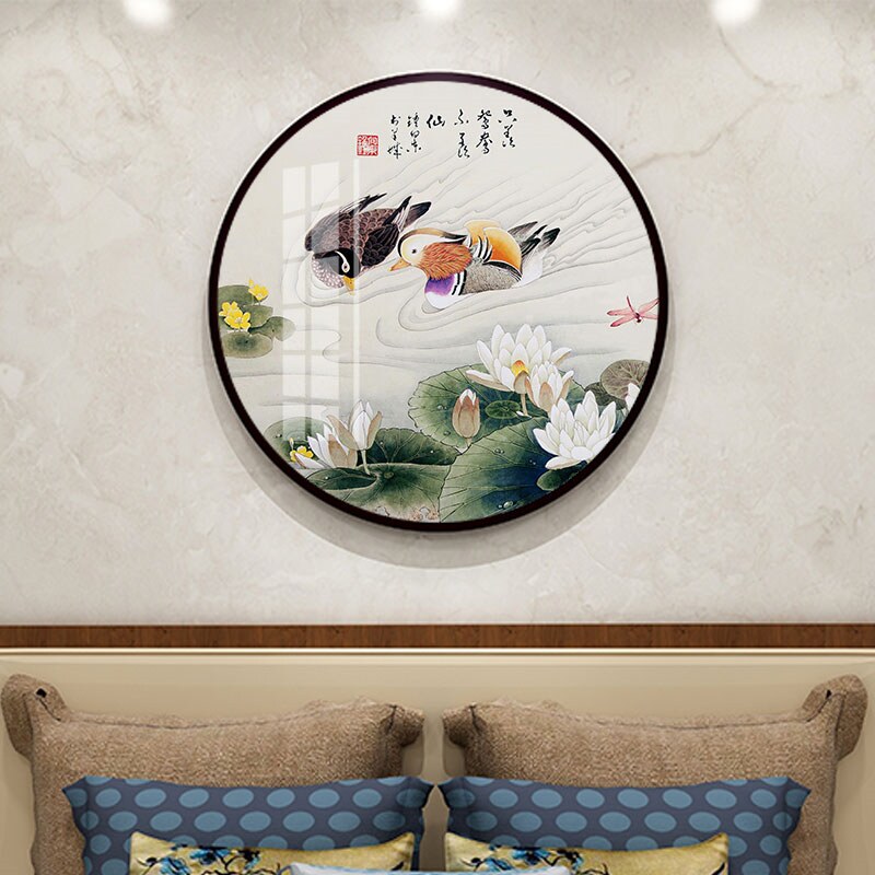 定制卧室画牀头中式挂画夫妻恩爱鸳鸯戏水工笔画荷花图姻缘圆形装