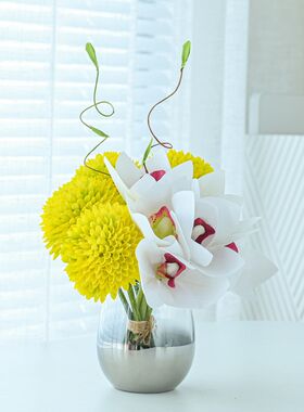 黄蜂摆白玉兰假花欧式仿真花艺家客居厅装饰花玄关餐桌盆景巢件