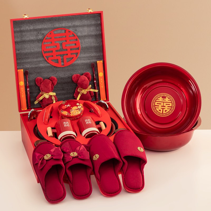 唐呈长明灯陪嫁物品女方全套结婚用品大全高档娘家嫁妆套装行李箱