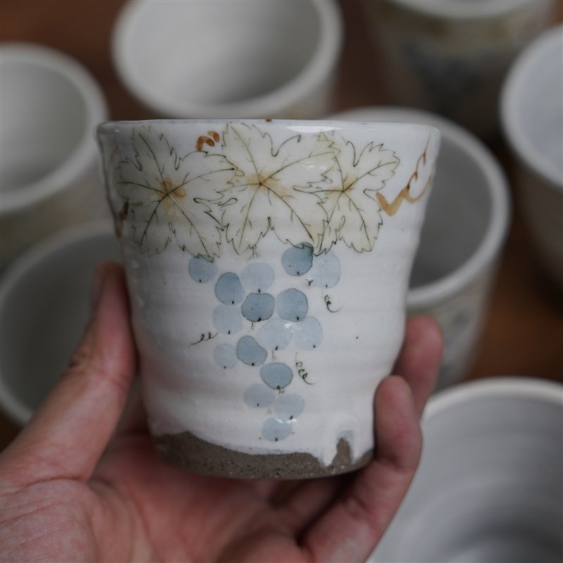 钟友健手作葡萄纹釉下青花手绘白化妆陶杯水杯随手茶杯陶瓷釉下彩