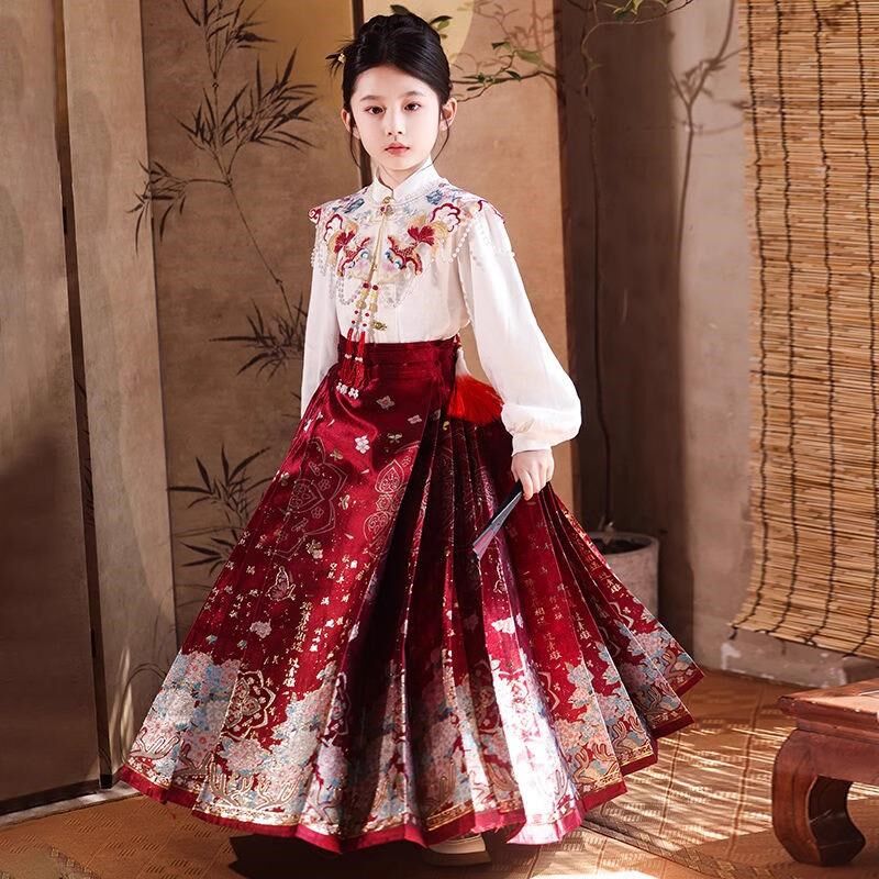 2025年春季新款马面裙亲子装母女中国风女童汉服新中式敬酒服唐装