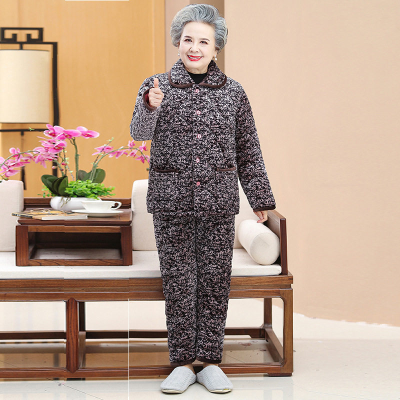 冬季睡衣女士三层加厚保暖套装老年人妈妈奶奶大码夹棉加绒70岁