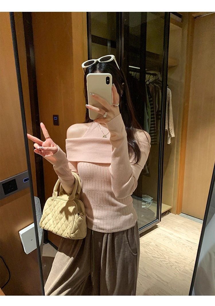 高级感假两件设计露肩长袖打底女秋冬时尚辣妹百搭气质薄毛衣温柔