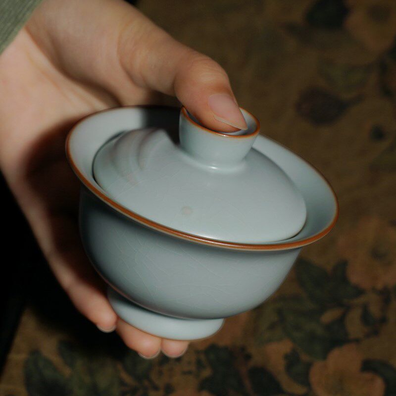 青澹汝窑玉兔盖碗茶杯家用景德镇陶瓷泡茶碗复古手工瓷器青瓷礼品