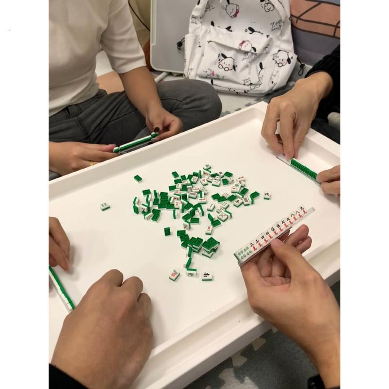 迷你麻将流行小麻将迷你积木手搓宿舍家庭旅行户外便携式麻将砖