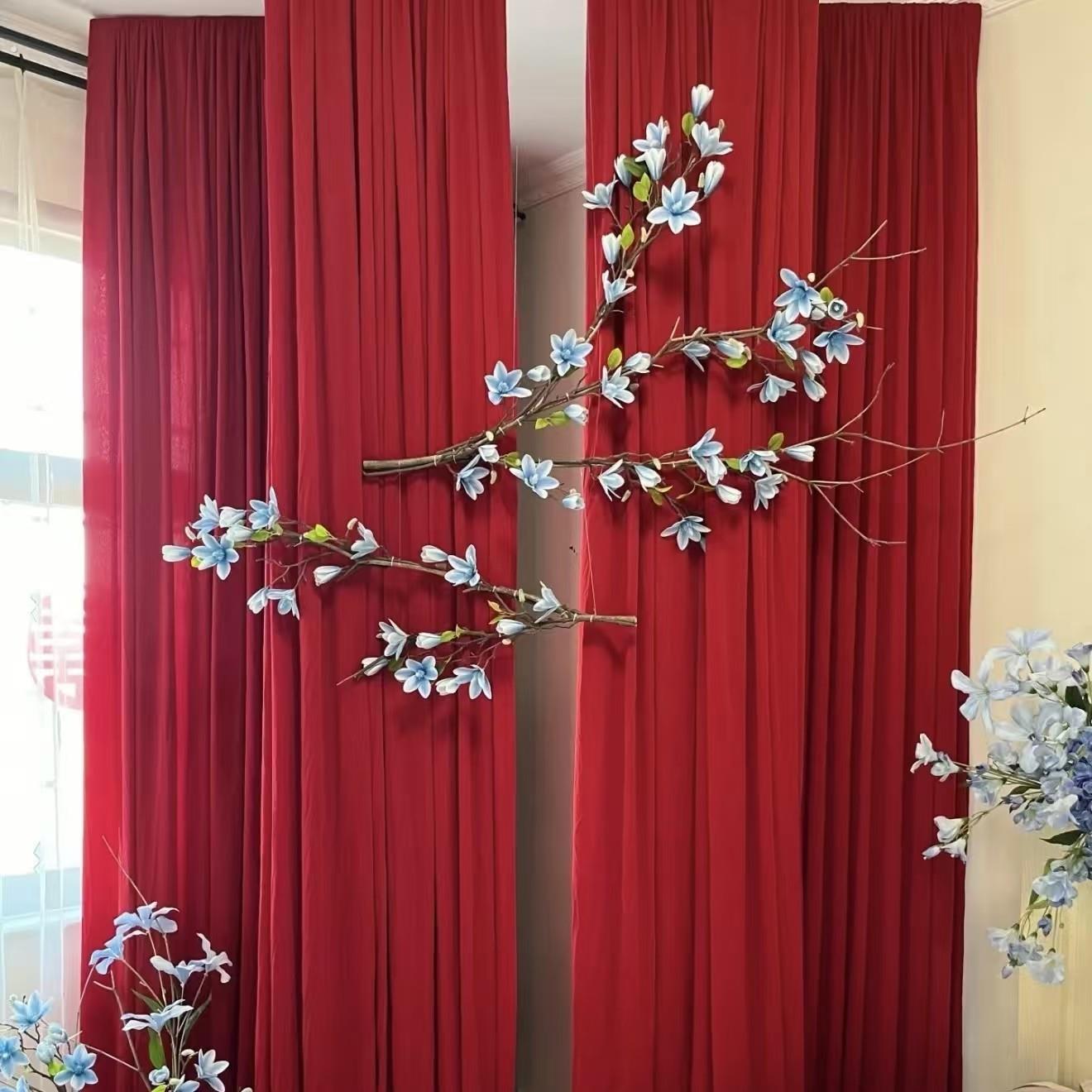 婚礼晨袍背景红色布幔中式婚房直播间布置拍照晴天婚庆道具厂