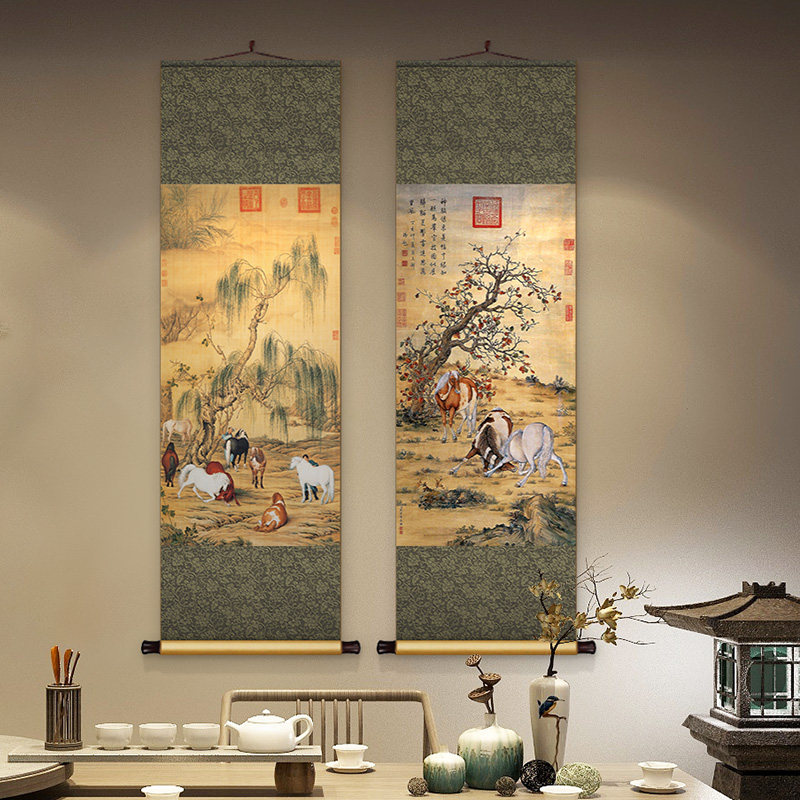 郎世宁八骏图国画中式丝绸卷轴挂画竖版客厅装饰画书房茶室墙壁画