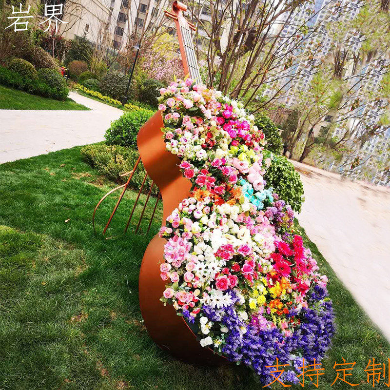 户花创意园林大提琴雕塑摆件金属婚琶外架琵庆道具公园景观装饰品